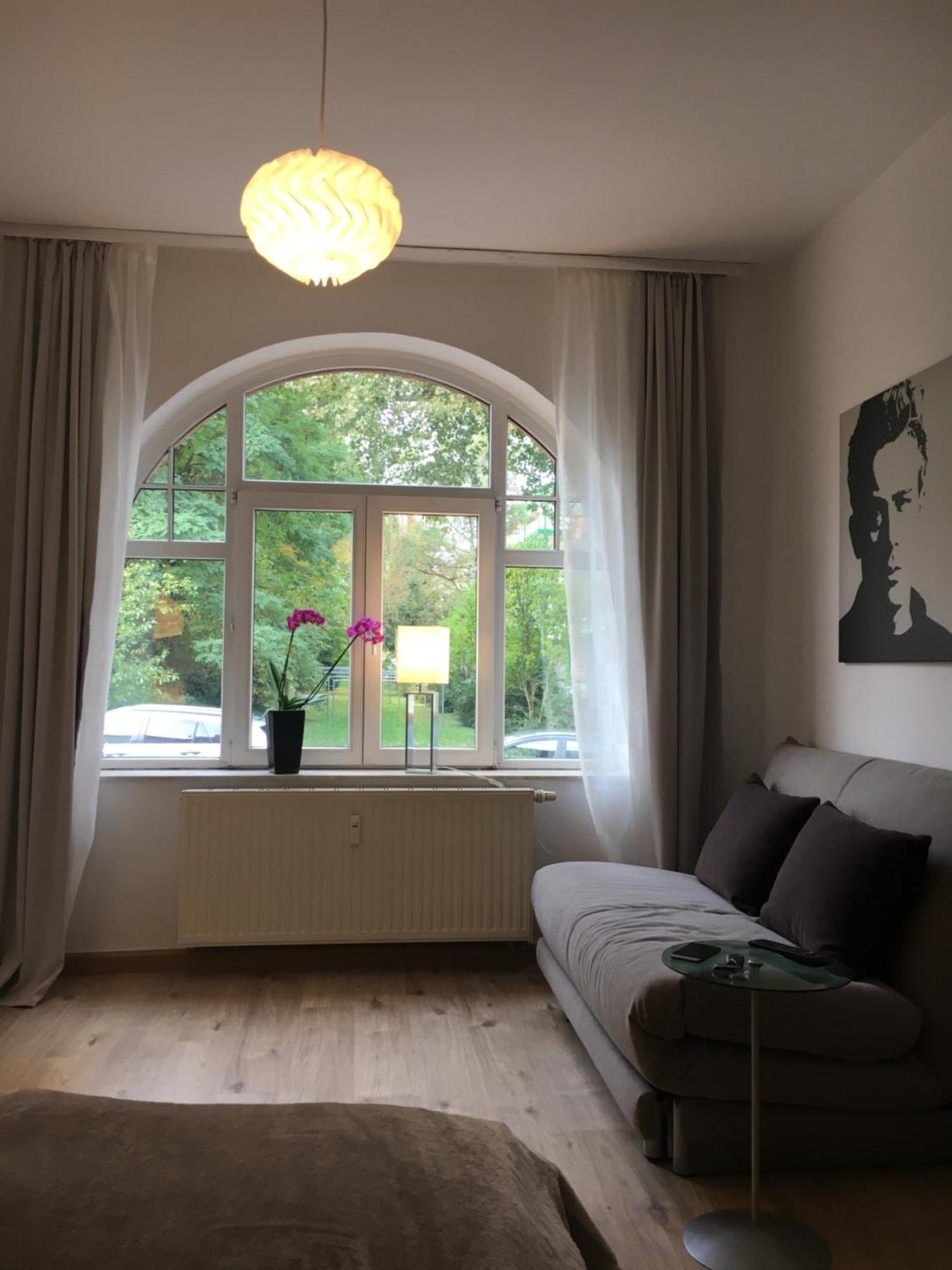 Gemuetliche Ferienwohnung Im Erdgeschoss- Jenaer Strasse Erfurt Exterior photo